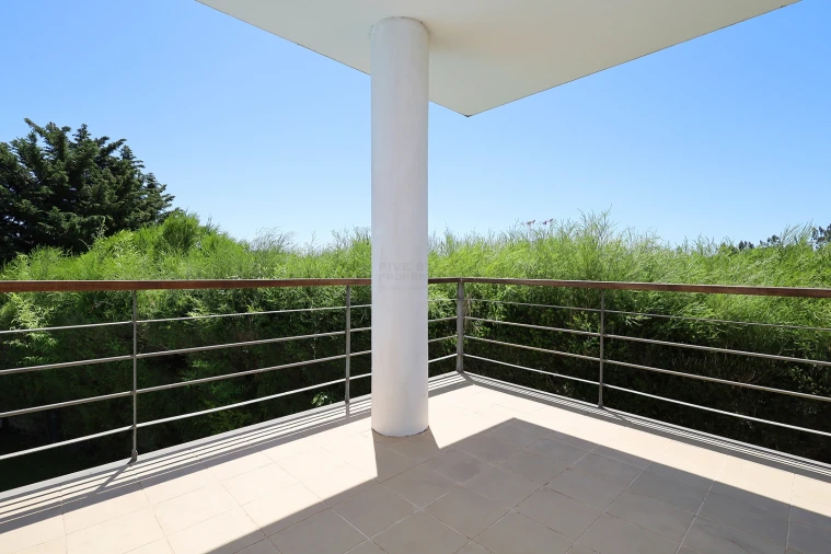 Moradia T6 para Venda em Queluz e Belas Foto 44