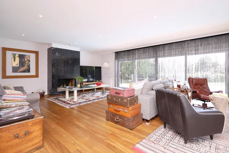 Moradia T6 para Venda em Queluz e Belas Foto 5