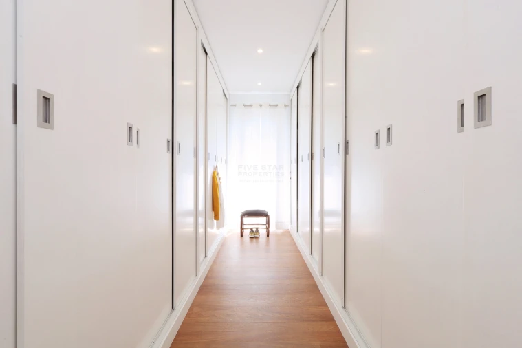 Moradia T6 para Venda em Queluz e Belas Foto 37