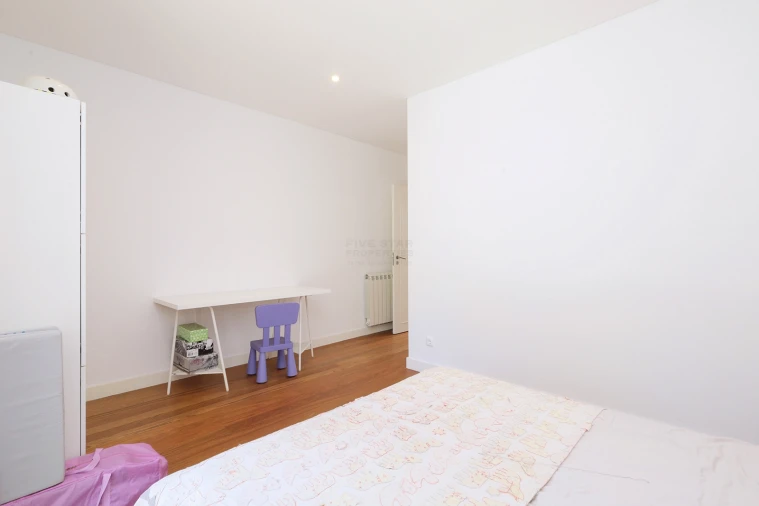 Moradia T6 para Venda em Queluz e Belas Foto 28