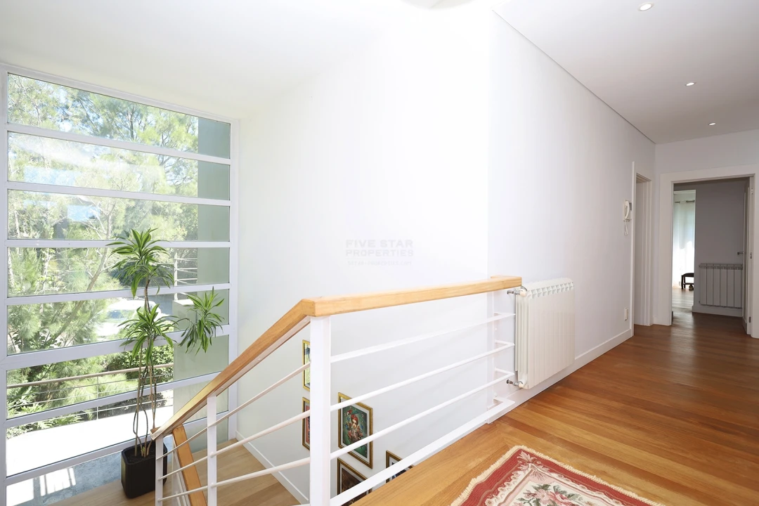 Moradia T6 para Venda em Queluz e Belas Foto 26