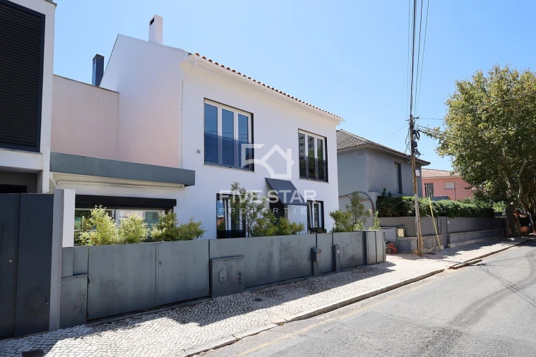 Apartamento T2 para Venda em Cascais e Estoril Foto 2