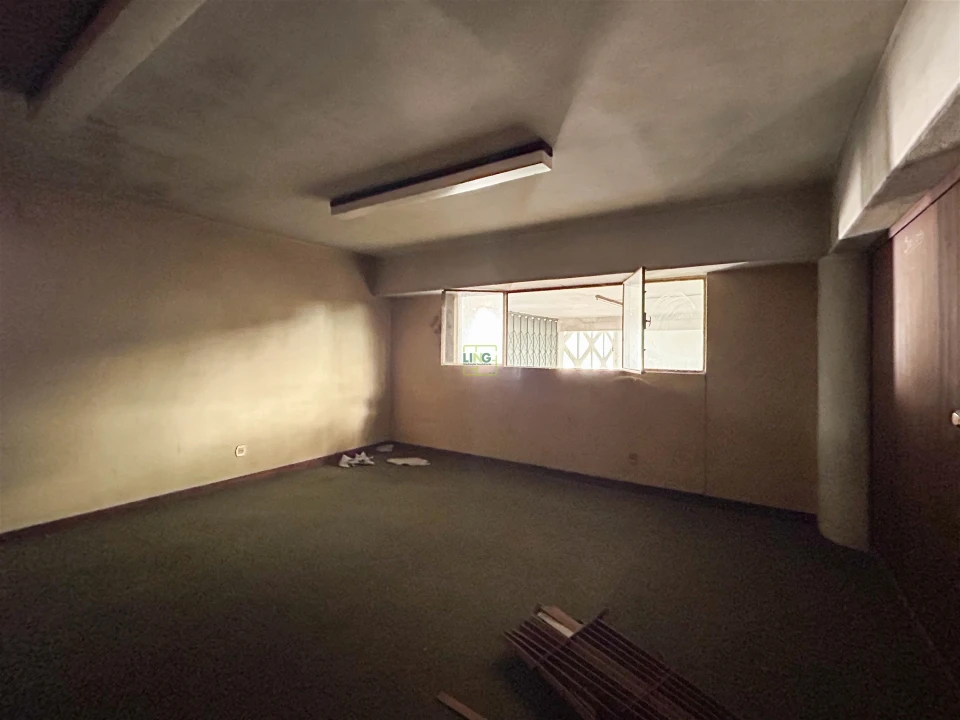 Armazém para Venda em Castelo Branco Foto 27