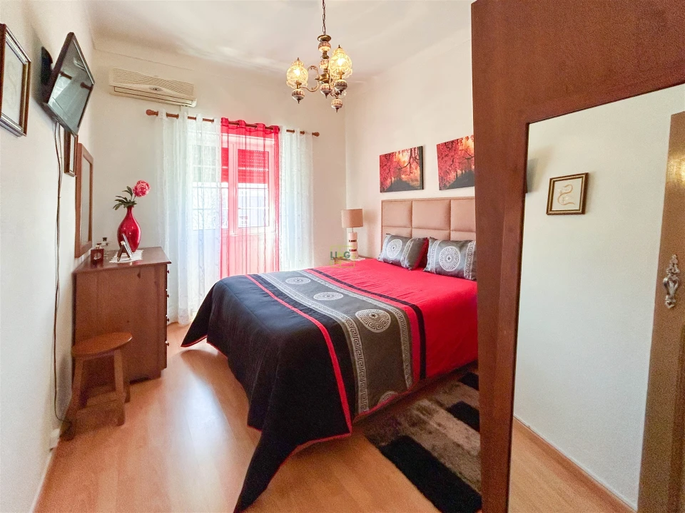 Apartamento T5 para Venda em Castelo Branco Foto 40
