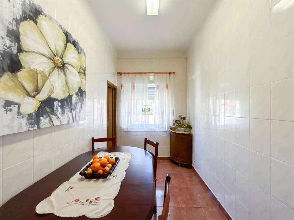 Apartamento T5 para Venda em Castelo Branco Foto 49