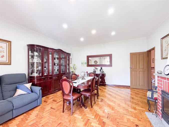 Apartamento T5 para Venda em Castelo Branco Foto 20