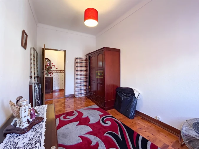Apartamento T5 para Venda em Castelo Branco Foto 29