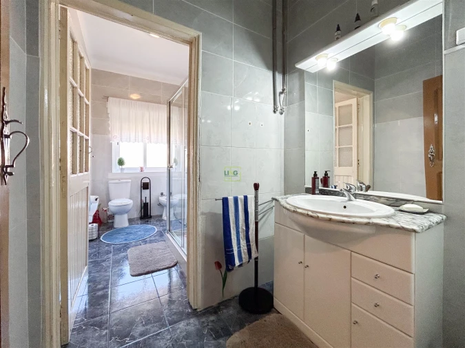 Apartamento T5 para Venda em Castelo Branco Foto 26