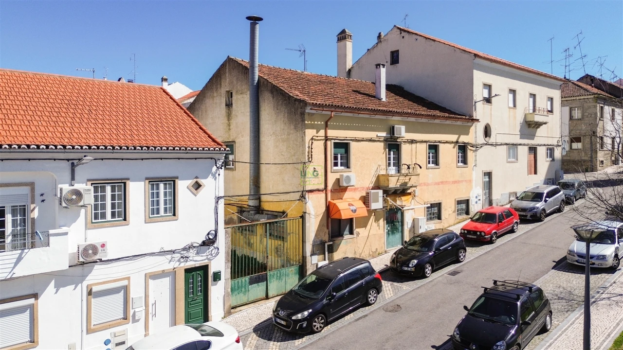 Apartamento T5 para Venda em Castelo Branco Foto 54