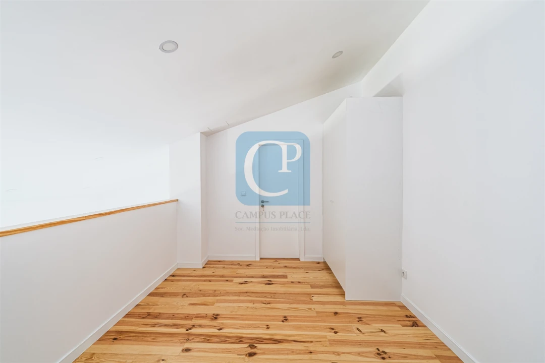 Prédio para Venda em São Mamede de Infesta e Senhora da Hora Foto 54