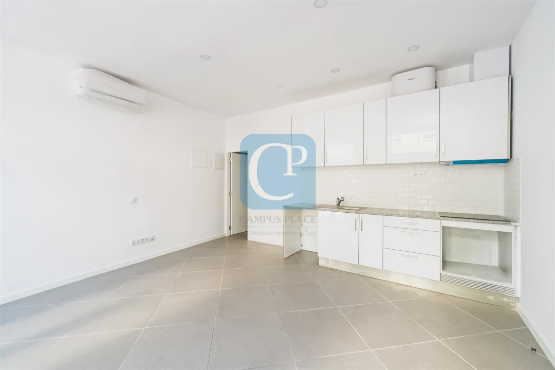 Prédio para Venda em São Mamede de Infesta e Senhora da Hora Foto 3