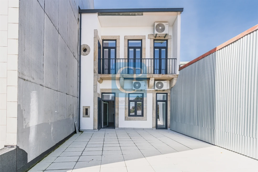 Prédio para Venda em São Mamede de Infesta e Senhora da Hora Foto 43