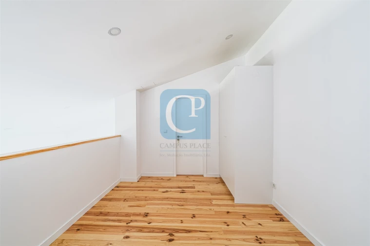 Prédio para Venda em São Mamede de Infesta e Senhora da Hora Foto 54