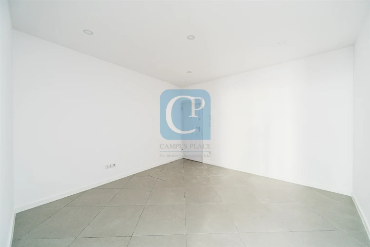 Prédio para Venda em São Mamede de Infesta e Senhora da Hora Foto 11