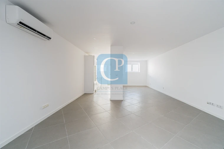 Prédio para Venda em São Mamede de Infesta e Senhora da Hora Foto 13