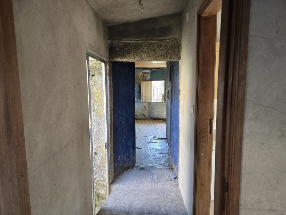 Moradia T3 para Venda em Silgueiros Foto 19