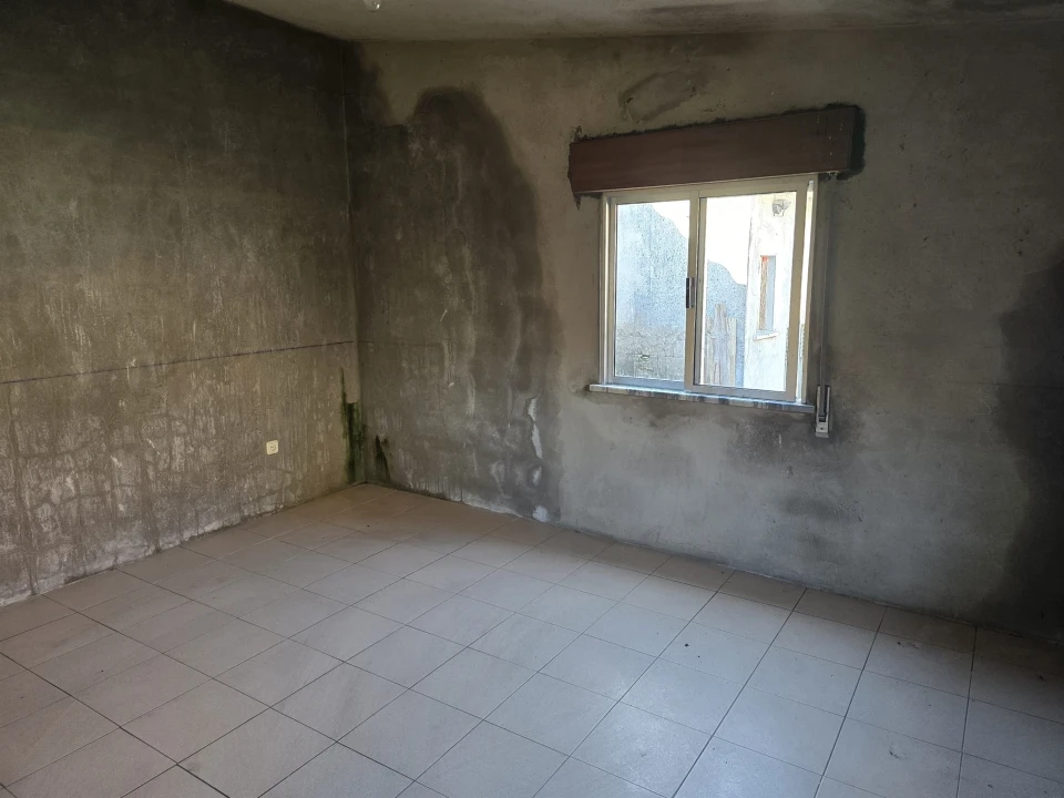 Moradia T3 para Venda em Silgueiros Foto 23