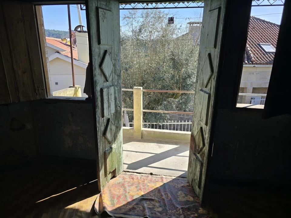 Moradia T3 para Venda em Silgueiros Foto 6