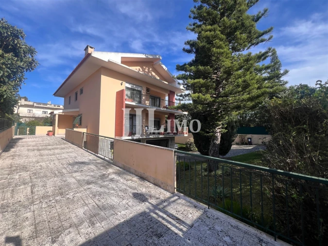 Moradia T8 para Venda em Oeiras e São Julião da Barra, Paço de Arcos e Caxias Foto 84