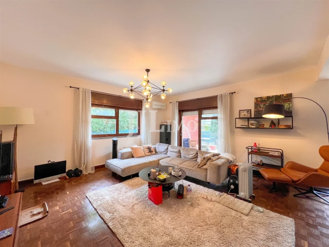 Moradia T8 para Venda em Oeiras e São Julião da Barra, Paço de Arcos e Caxias Foto 2