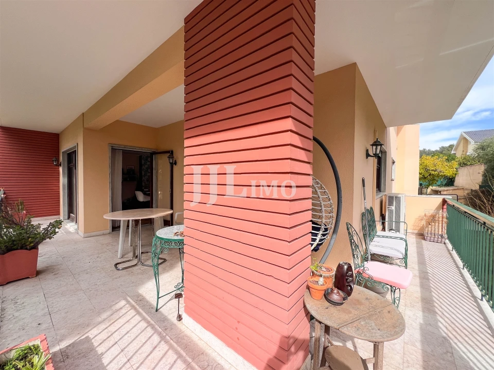 Moradia T8 para Venda em Oeiras e São Julião da Barra, Paço de Arcos e Caxias Foto 11