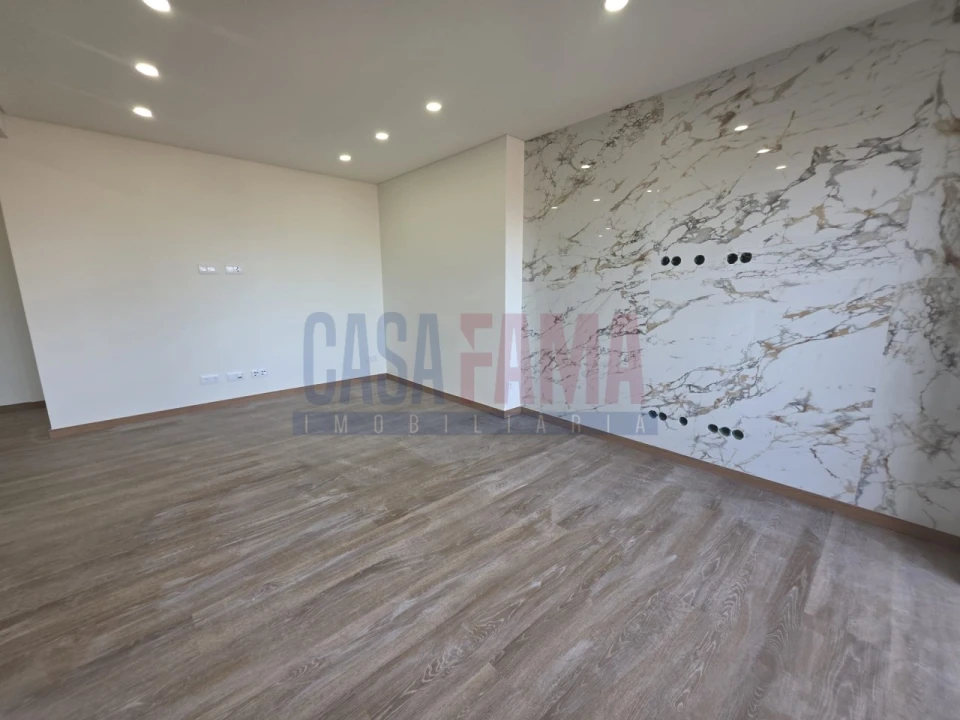 Apartamento T2 para Venda em Santa Marinha e São Pedro da Afurada Foto 6