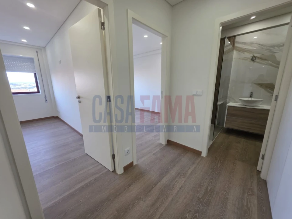 Apartamento T2 para Venda em Santa Marinha e São Pedro da Afurada Foto 7