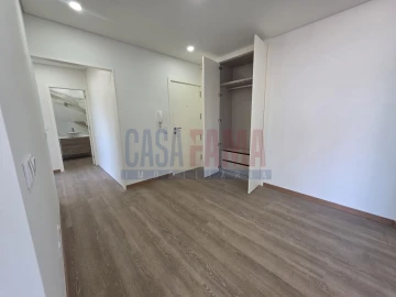 Apartamento T2 para Venda em Santa Marinha e São Pedro da Afurada