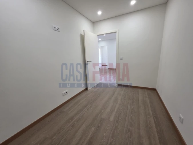 Apartamento T2 para Venda em Santa Marinha e São Pedro da Afurada Foto 19