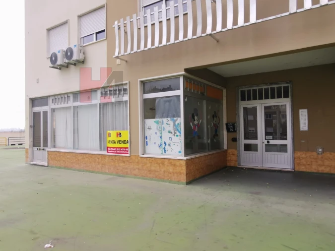 Loja para Venda em Odivelas Foto 6