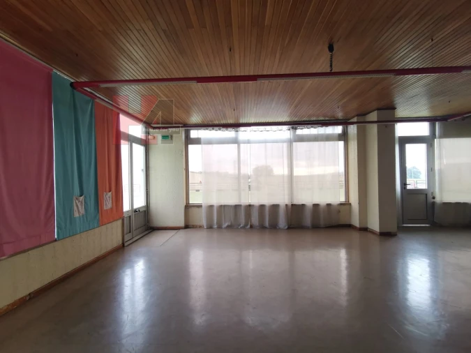 Loja para Venda em Odivelas Foto 10