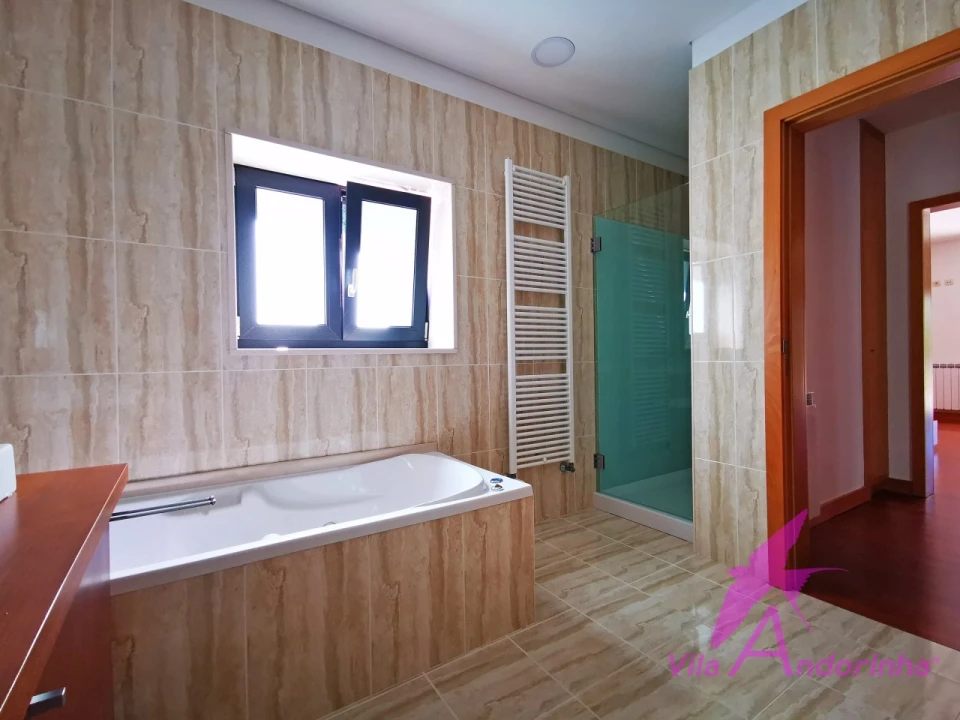 Moradia T3 para Venda em Moledo e Cristelo Foto 11