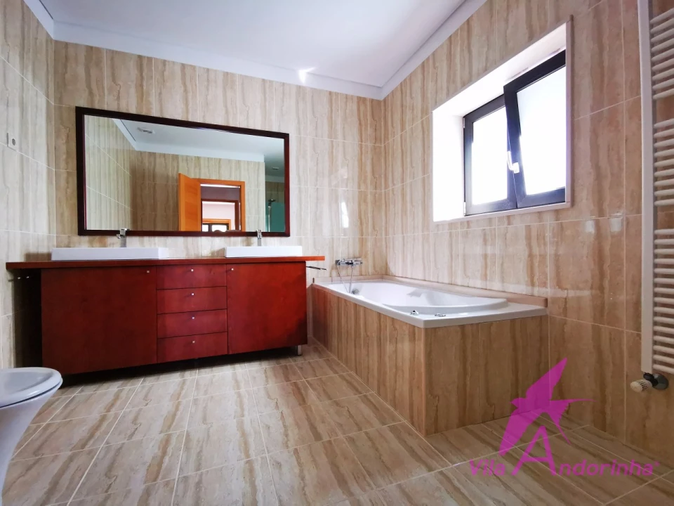 Moradia T3 para Venda em Moledo e Cristelo Foto 31