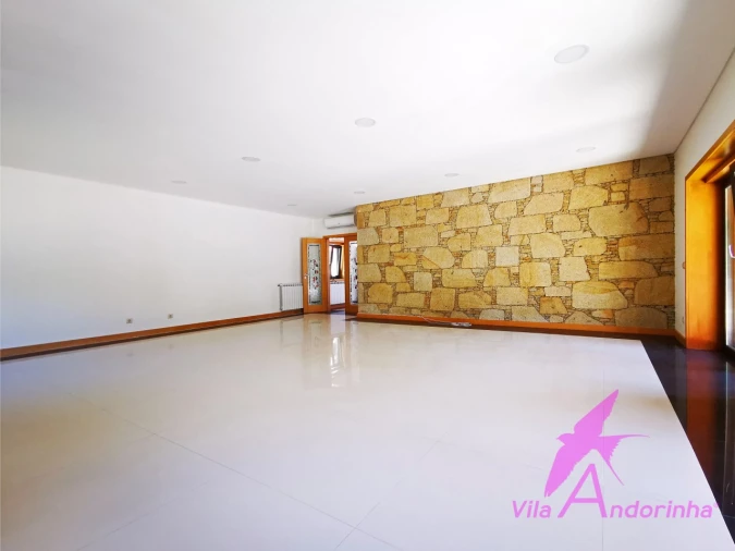 Moradia T3 para Venda em Moledo e Cristelo Foto 16