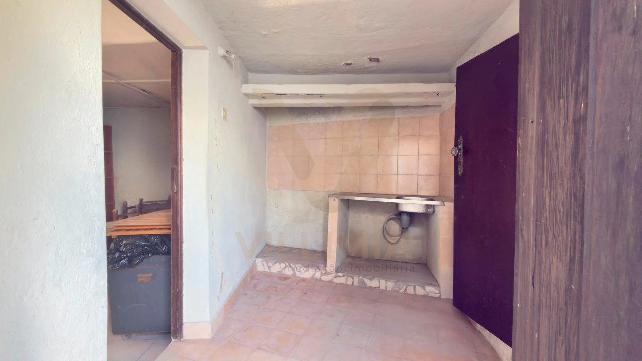 Moradia T1 para Venda em Fontão Foto 9