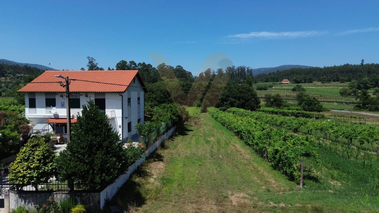 Terreno para Venda em Estorãos Foto 7