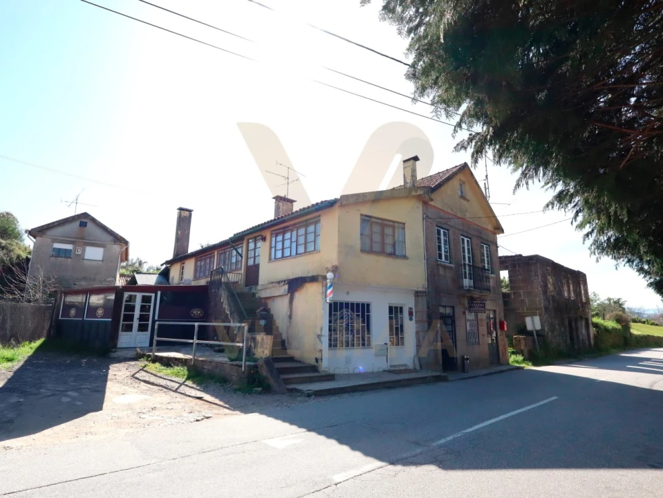 Moradia T4 para Venda em Arcozelo Foto 7