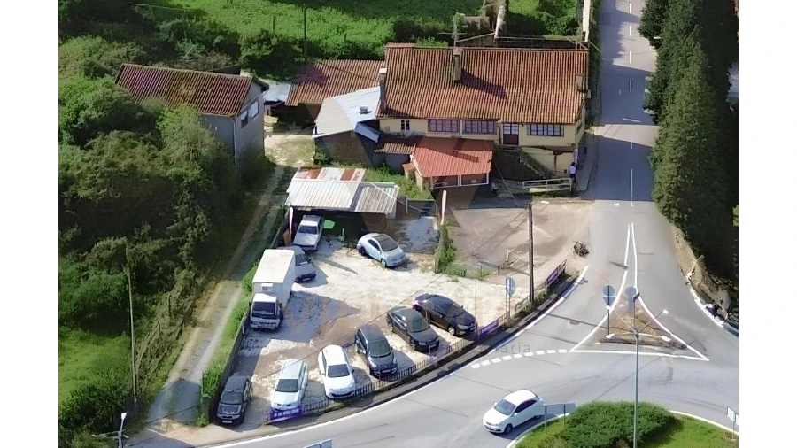Moradia T4 para Venda em Arcozelo