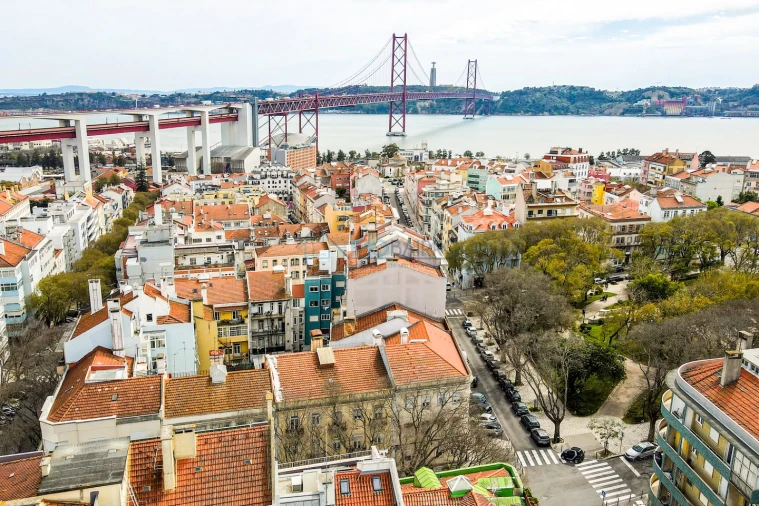 Apartamento T1 para Venda em Alcantara Foto 35