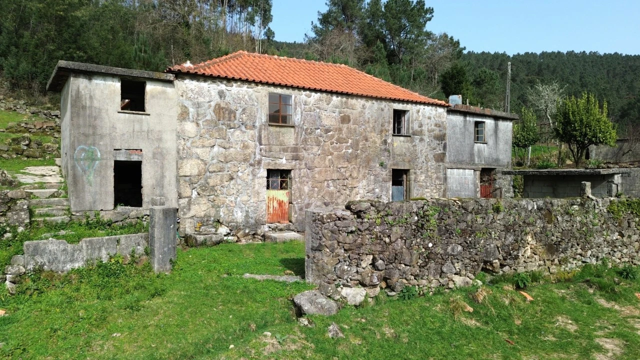 Moradia T2 para Venda em Labrujó, Rendufe e Vilar do Monte Foto 2