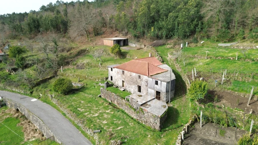 Moradia T2 para Venda em Labrujó, Rendufe e Vilar do Monte Foto 9