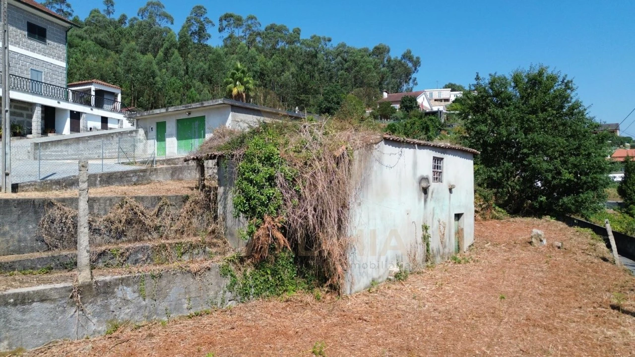 Moradia T2 para Venda em Arcozelo Foto 13