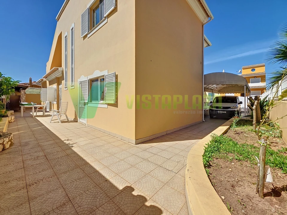 Moradia T4 para Venda em Portimão Foto 21