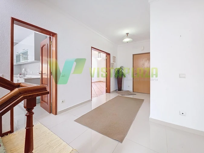 Moradia T4 para Venda em Portimão Foto 3