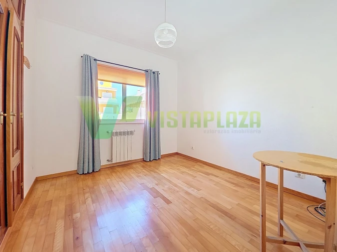 Moradia T4 para Venda em Portimão Foto 17