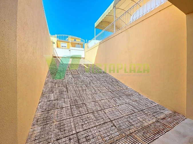 Moradia T4 para Venda em Portimão Foto 37