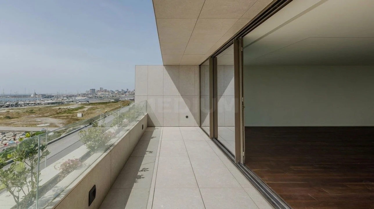Apartamento T4 para Venda em Vila do Conde Foto 9