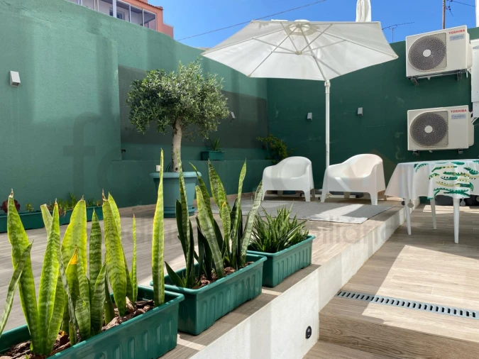 Apartamento T2 para Venda em Carcavelos e Parede Foto 1