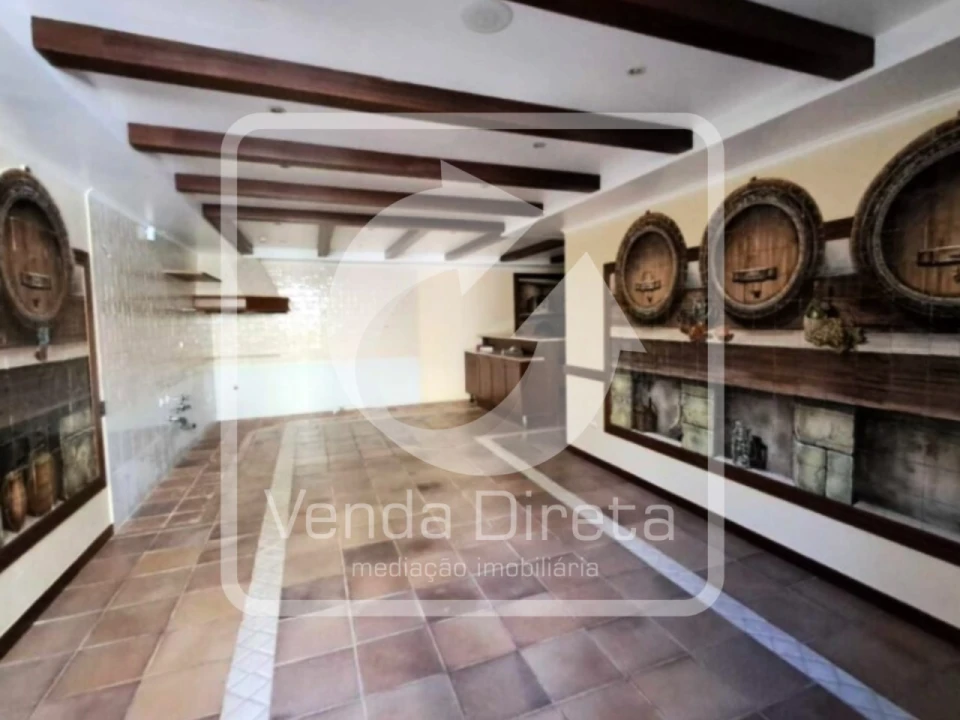 Moradia T6 para Venda em Queluz e Belas Foto 17