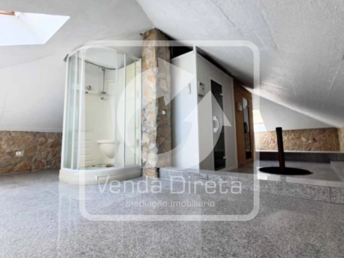 Moradia T6 para Venda em Queluz e Belas Foto 15